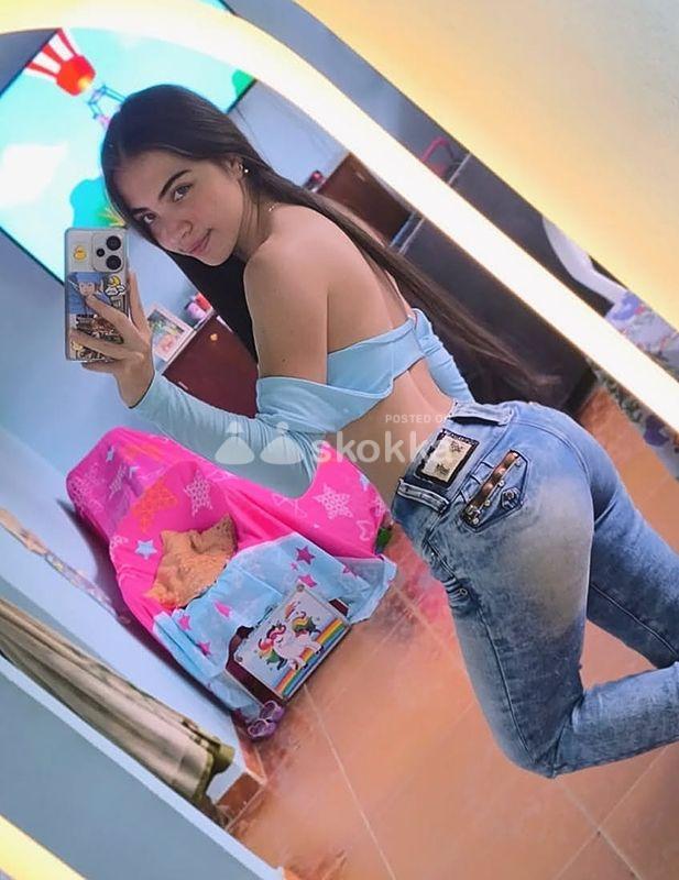 Emily 💄💄voy a hoteles y domicilio villa salvador hago videollamada hot en vivo y packs 18 años ❤️